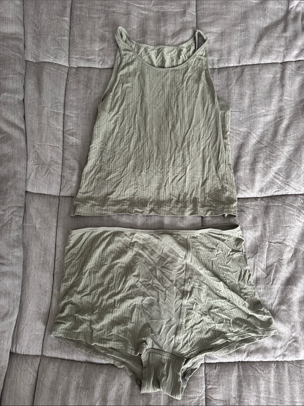 Aerie set